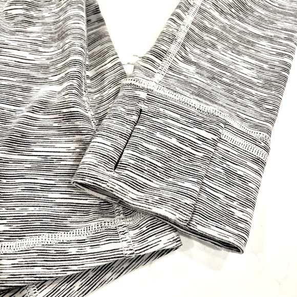 Lululemon Define Jacket size 10 - Picture 4 of 4